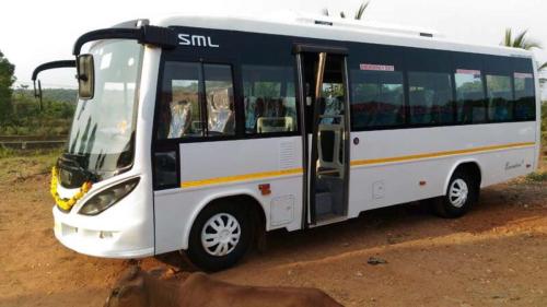 A/C MINI COACH 20 SEATER