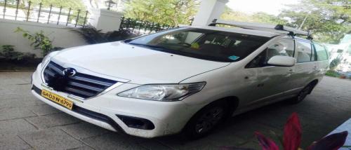 TOYOTA INNOVA 7+1